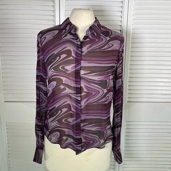 Kenneth Cole New York Tops - Y2K. Kenneth Cole New York,100%Silk. Women’s Buttons Down Blouse, size: 12.